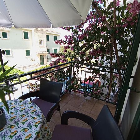 Family Apartments Leona Makarska Esterno foto