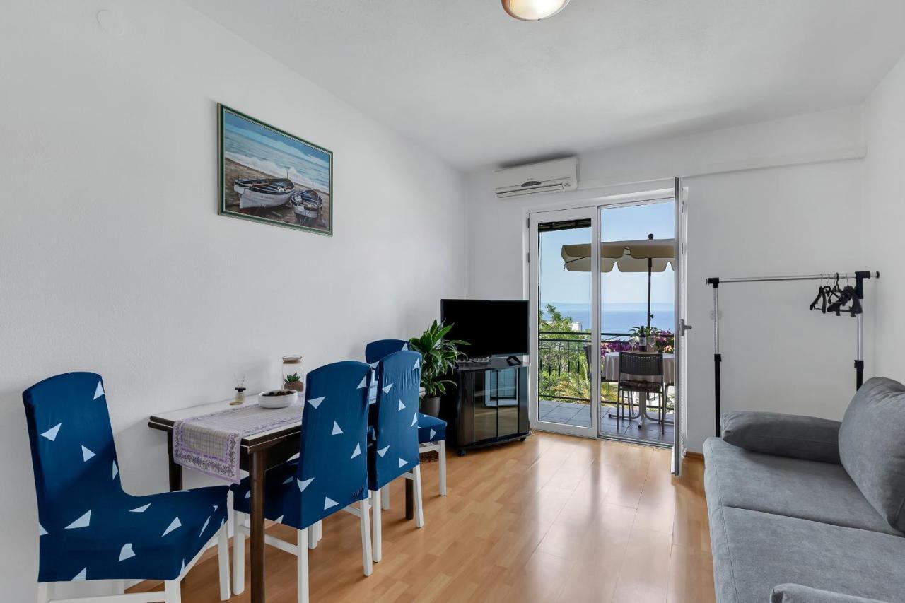 Family Apartments Leona Makarska Esterno foto