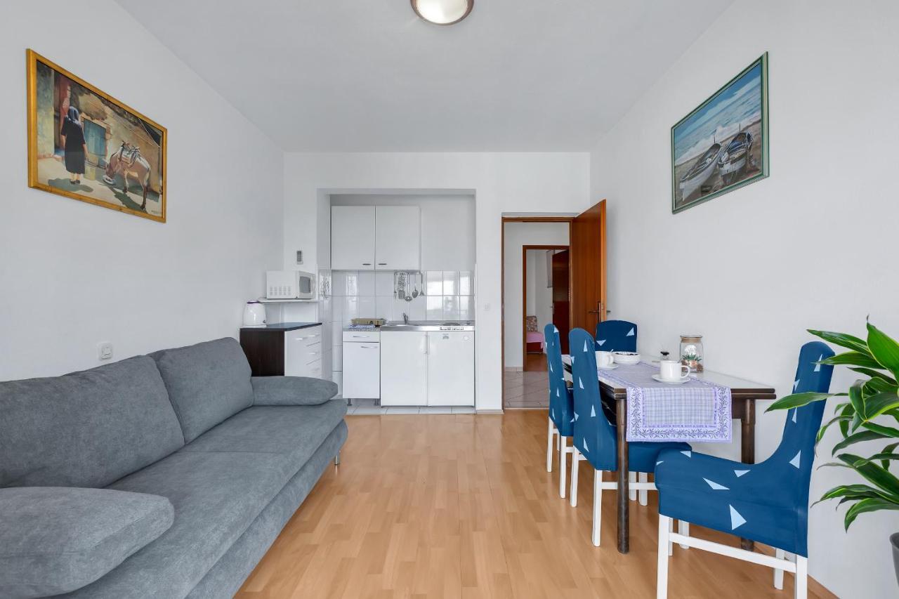 Family Apartments Leona Makarska Esterno foto