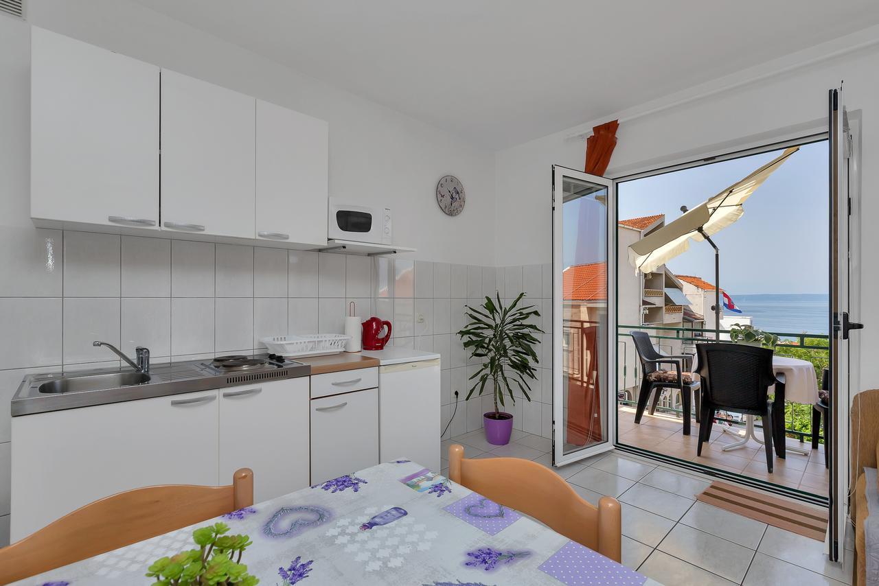 Family Apartments Leona Makarska Esterno foto