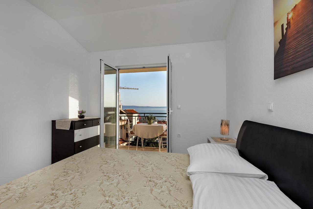 Family Apartments Leona Makarska Esterno foto