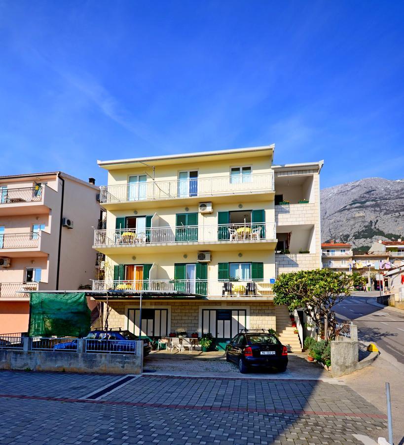 Family Apartments Leona Makarska Esterno foto